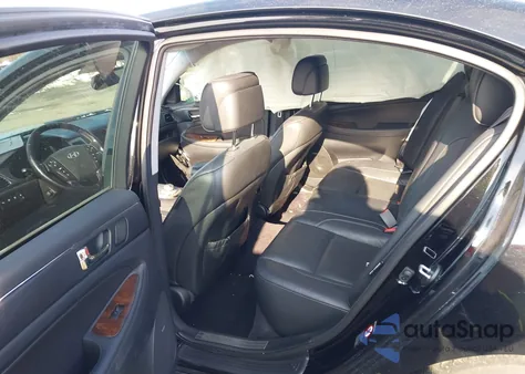 2009 Hyundai Genesis 3.8 z USA, uszkodzony, nr VIN KMHGC46E89U033491